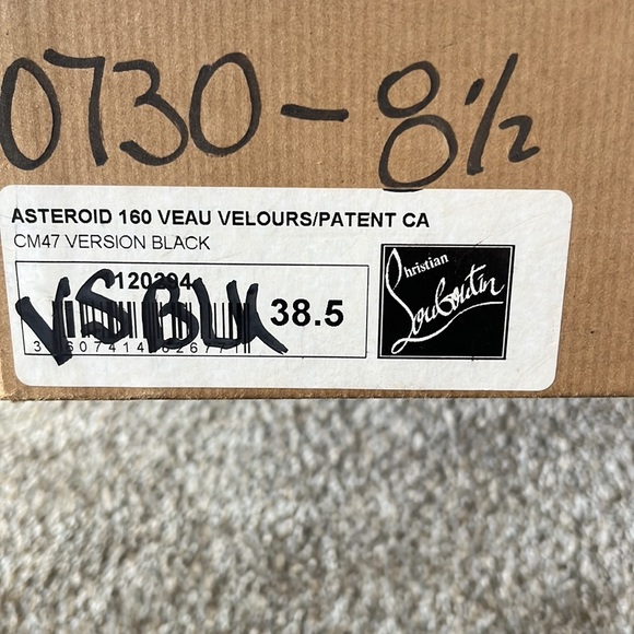 CHRISTIAN LOUBOUTIN ASTEROID VEAU - Picture 8 of 8